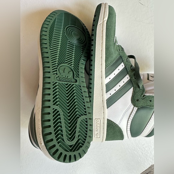 NWT Adidas Originals Top Ten in 'White Green Oxide' - Picture 7 of 7